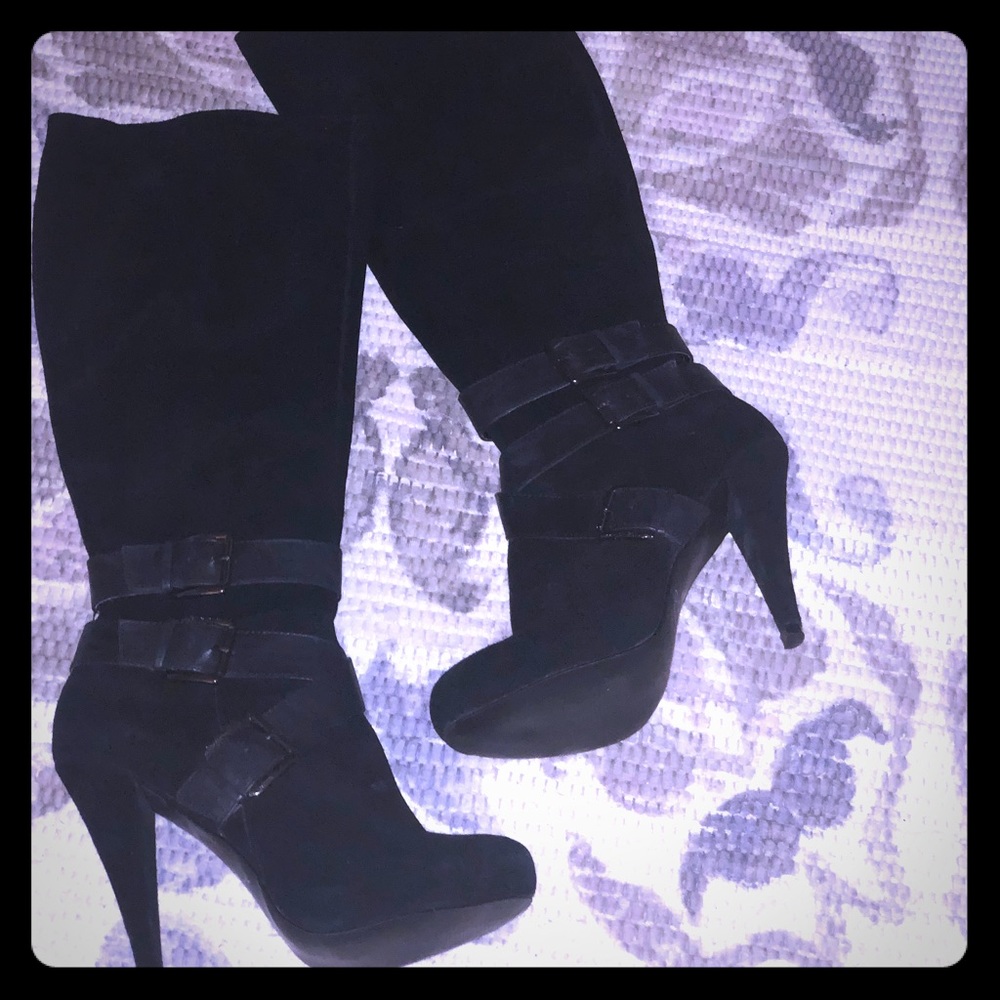 Aldo treated blk suede, heeled boots